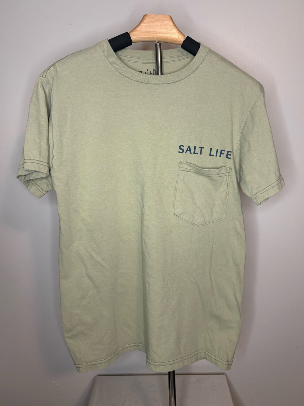Salt Life Short Sleeve Pocket Tee in Sage Green